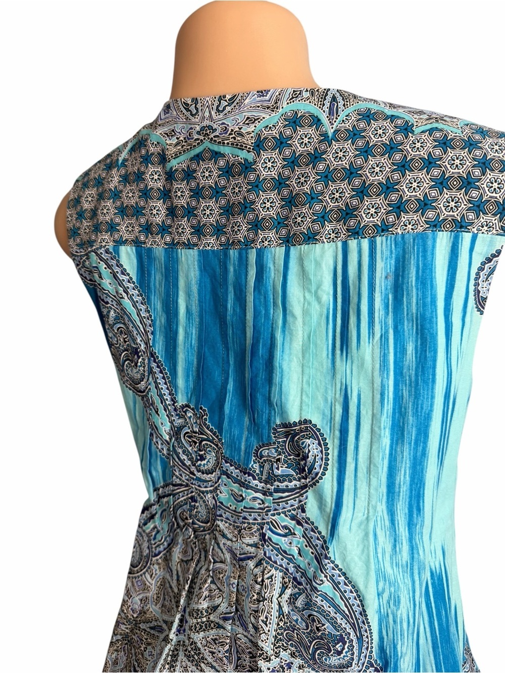 3/$30 ☀️ Rabbit Rabbit Rabbit Blue Geometric Sleeveless Dress - Picture 5 of 9
